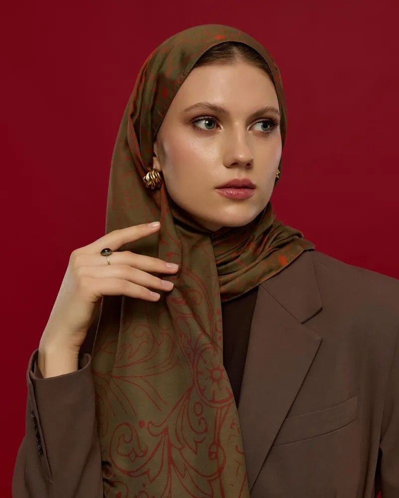 Zeytin Kabuğu & Tarçın Işıltısı Efsunlu Desen Şal - 17