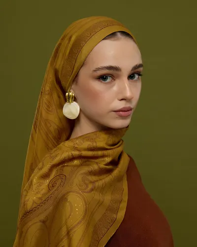 Saf Altın & Tarçın Rüzgarı Hürrem Desen Şal - 32