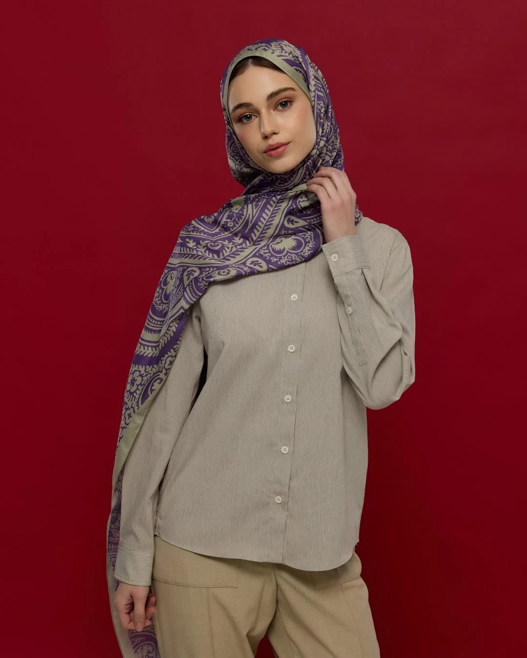 Krem Zencefil & Menekşe Sultani Desen Şal - 04