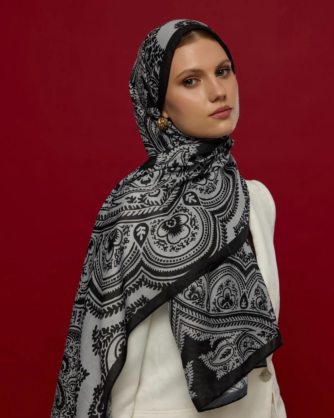 Siyah & İnci Sultani Desen Şal - 65