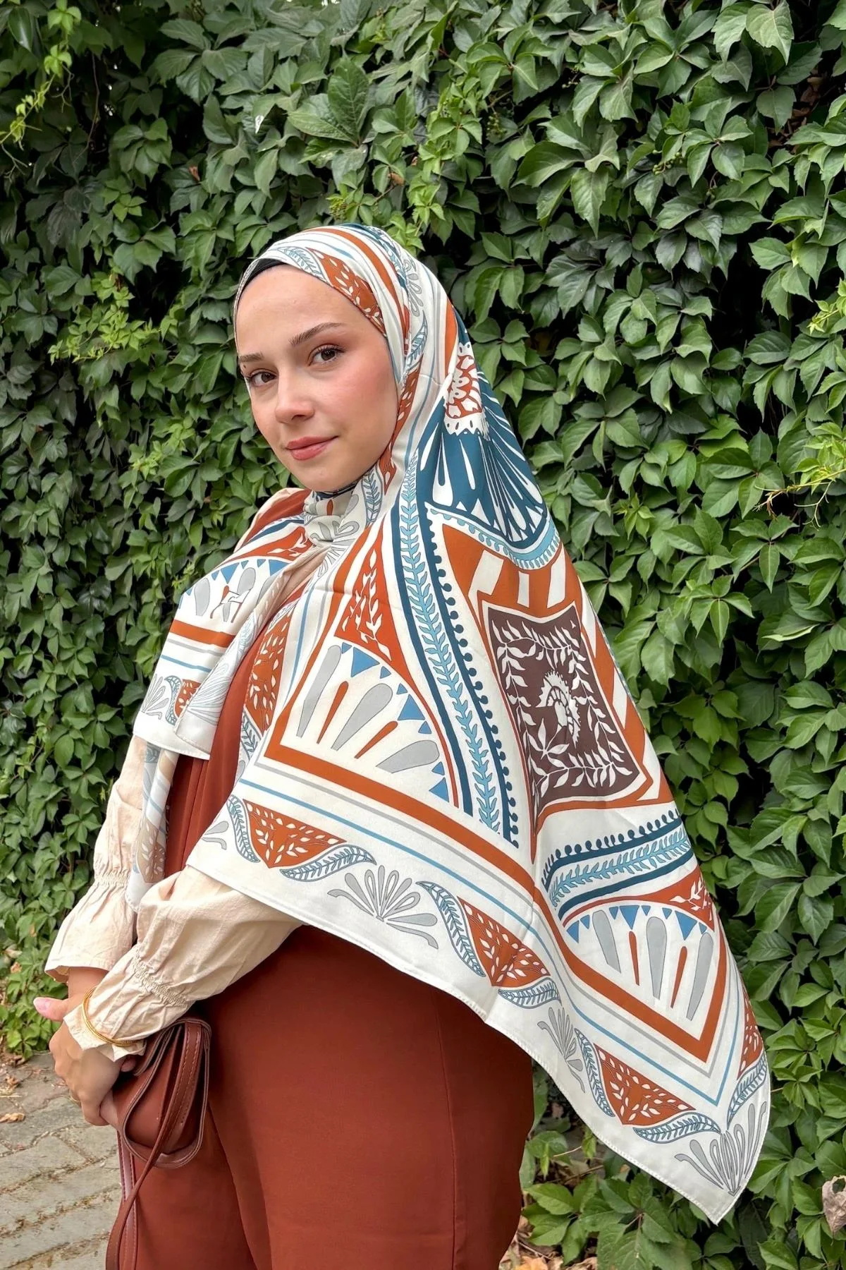 Bej & Kahverengi Zümra Desen Pamuk Vual Şal