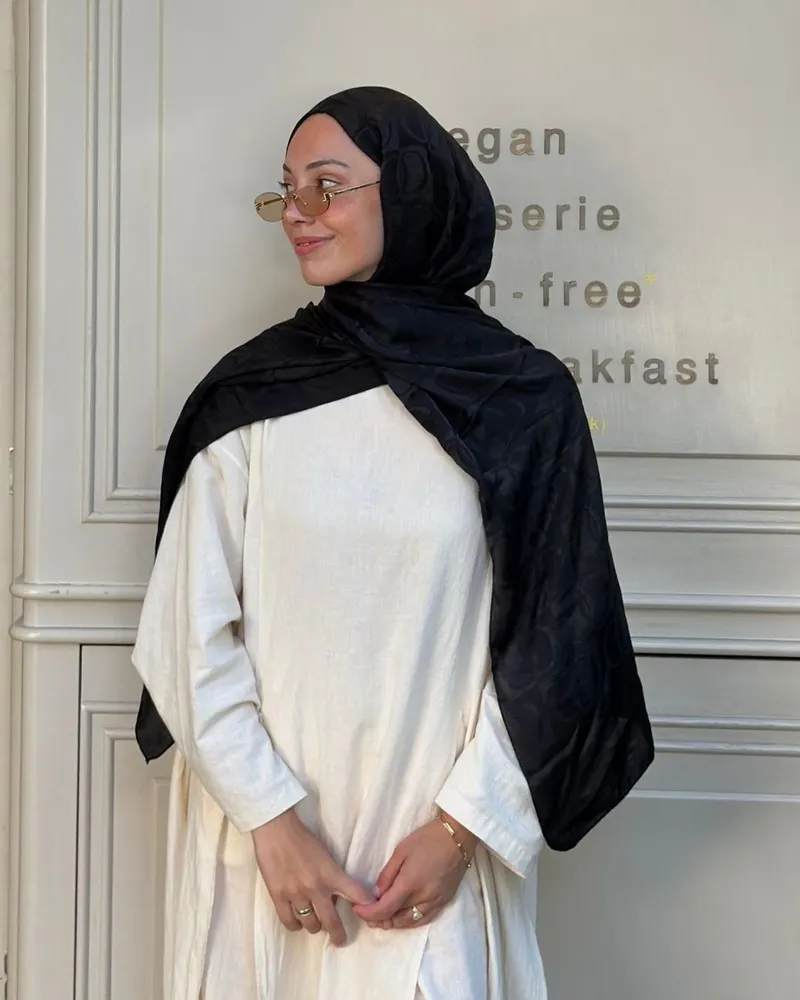 Siyah Imannoor Büyük Dama Desen Pamuk Jakar Şal · Siyah  Büyük
