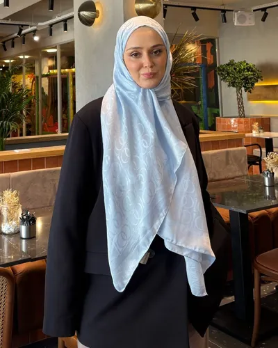 Bebe Mavi Imannoor