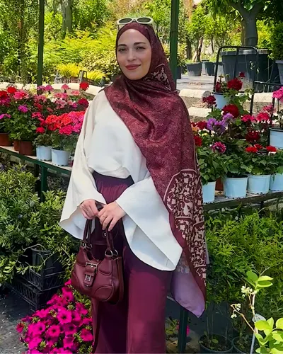 Şule'nin Tarçın Kabuk & İnci Taşı Saraylı Desen Şal Tercihi - 11