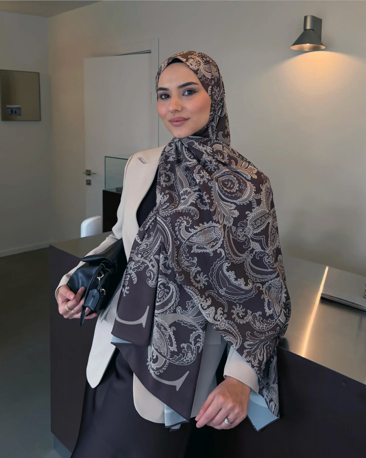 Eslem'in Acı Kahve Deva Desen Pamuk Vual Şal Tercihi