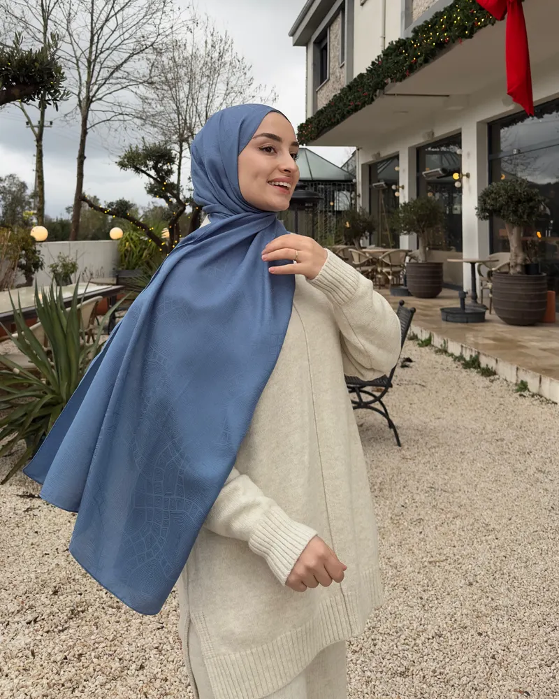 İndigo Döngü Desen Jakar Şal · İpeksi Jakar