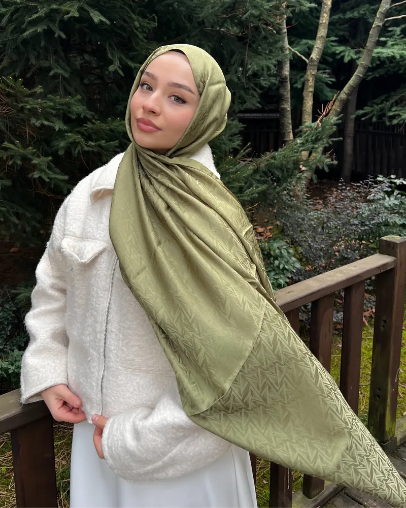 Haki Triya Desen Jakar Şal · İpeksi Jakar