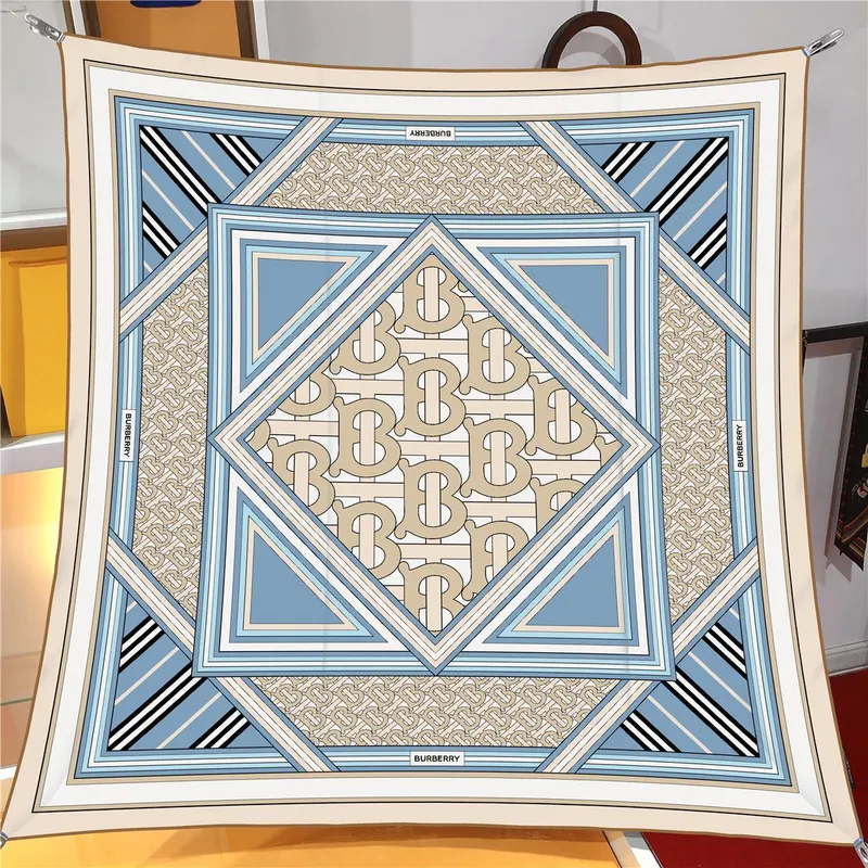 İthal Gold B Desen Twill İpek Eşarp