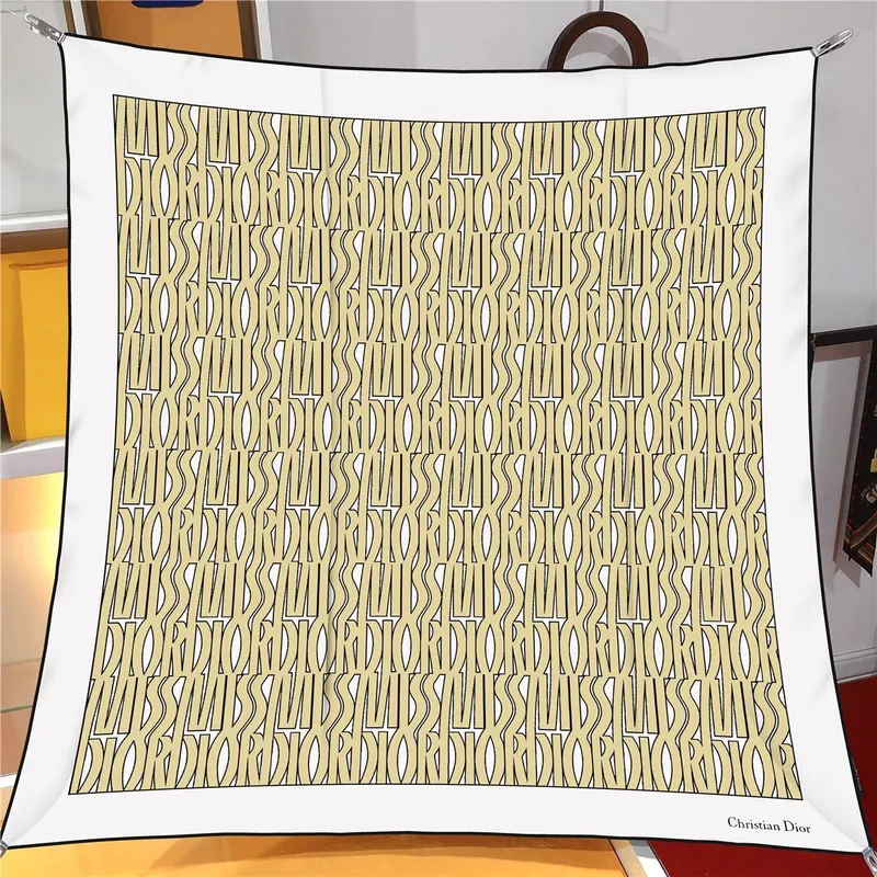 İthal Gold D 2 Desen Twill İpek Eşarp