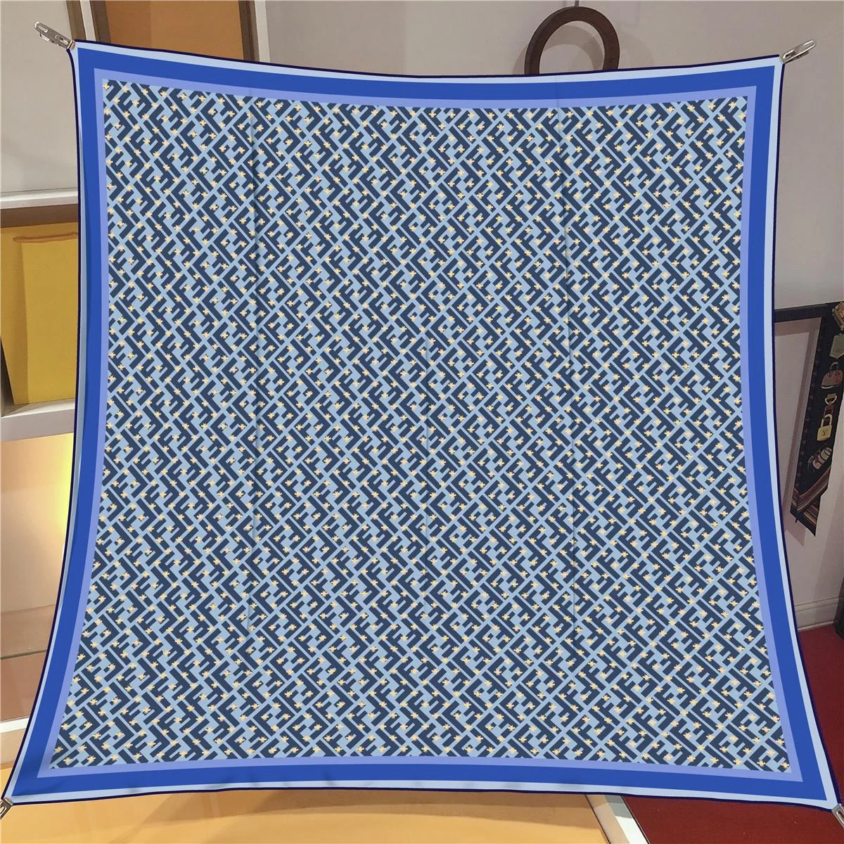 İthal İndigo & Mavi F Arı Desen Twill İpek Eşarp