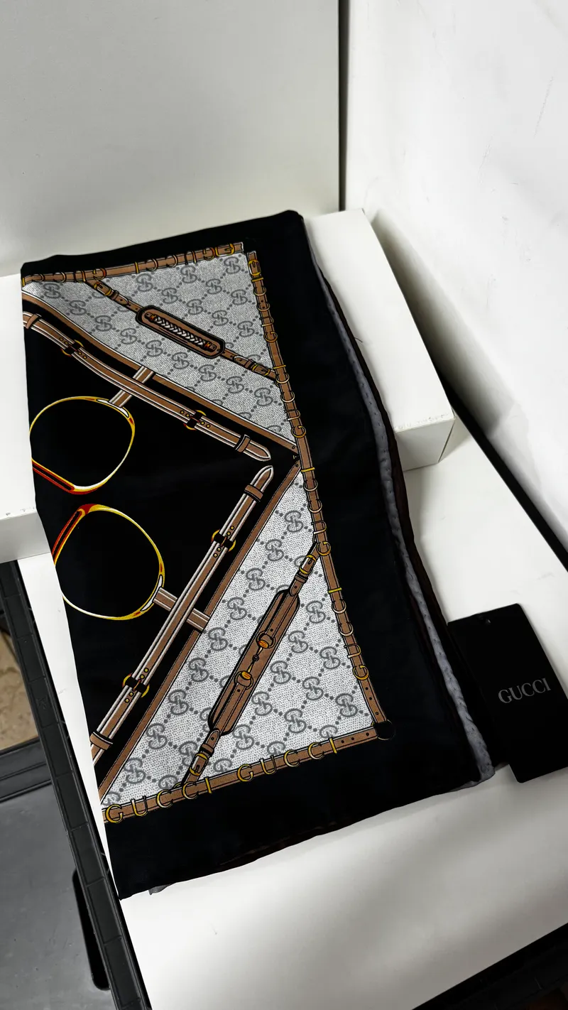 İthal Siyah & Koyu Vizon G Belt Desen Twill İpek Eşarp