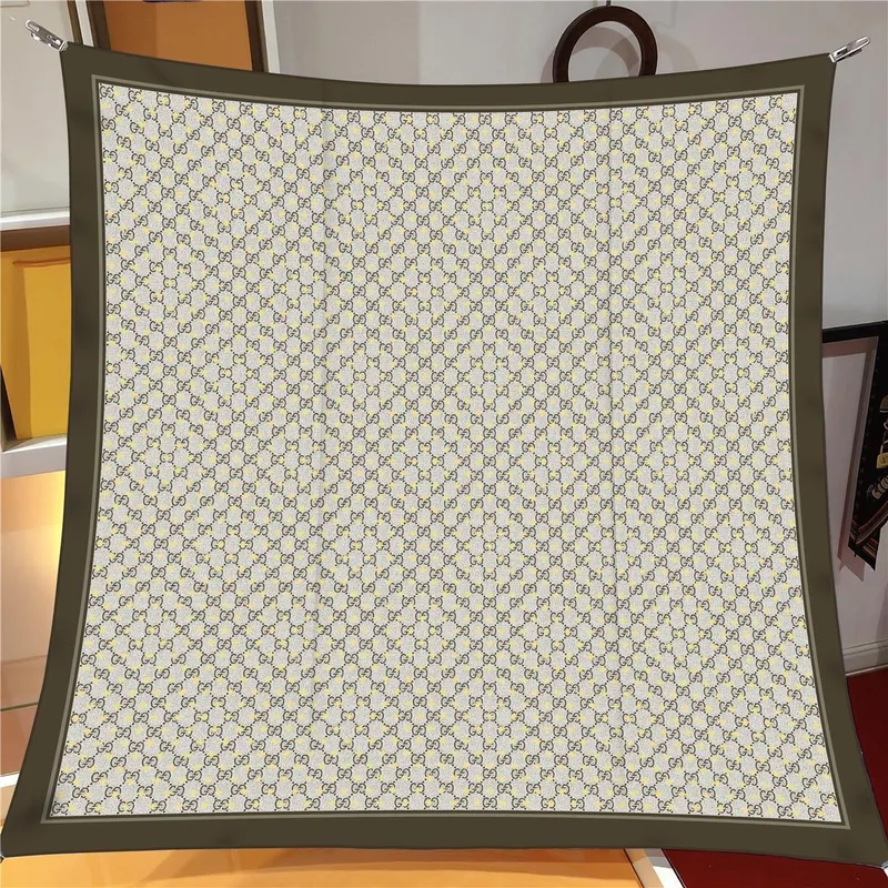 İthal Koyu Vizon & Taş G Arı Desen Twill İpek Eşarp