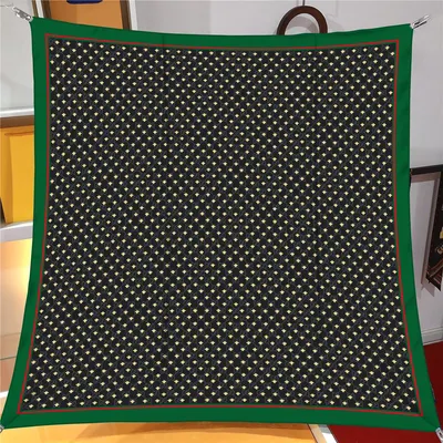 İthal Zümrüt & Siyah G Arı Desen Twill İpek Eşarp