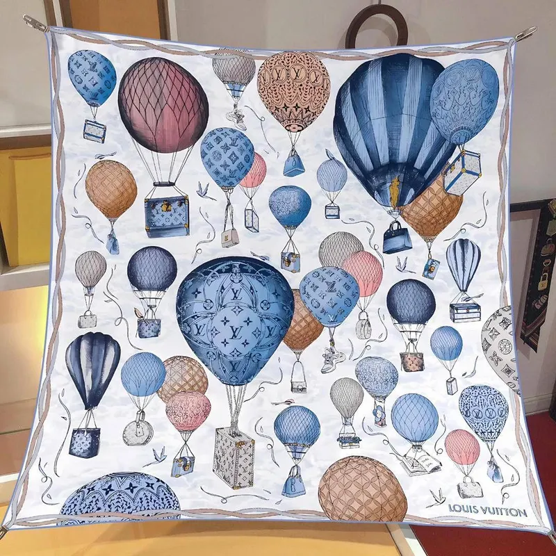 İthal Mavi LV Balloon Twill İpek Eşarp