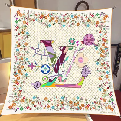 İthal Bej LV Flower Desen Twill İpek Eşarp