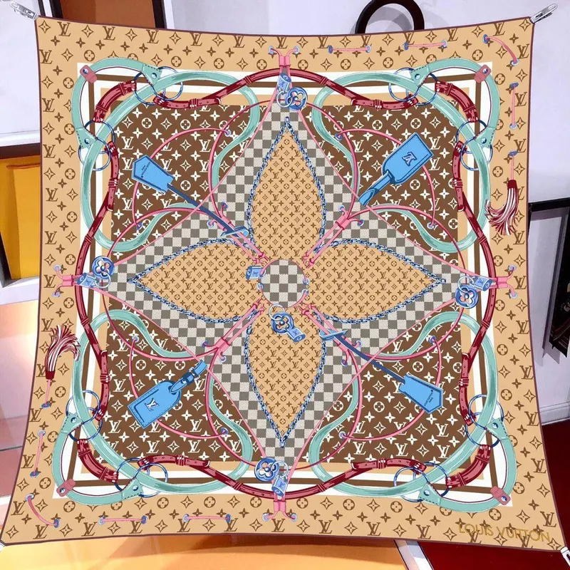 İthal Mocha LV Kilit Desen Twill İpek Eşarp