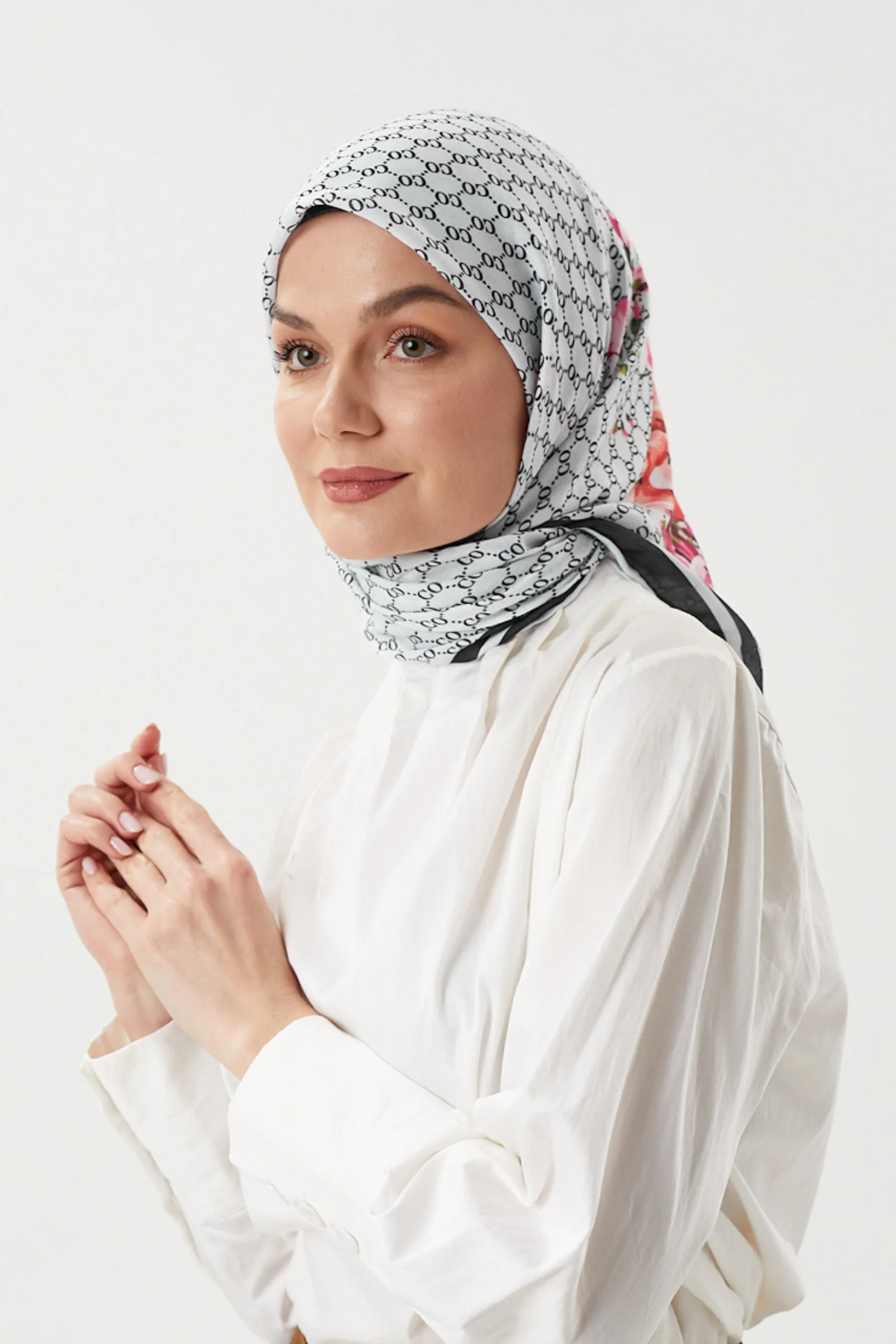 Beyaz - Rose Pamuk Eşarp