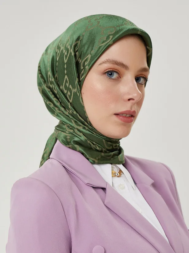 Haki G Desen Parlak Jakar Eşarp