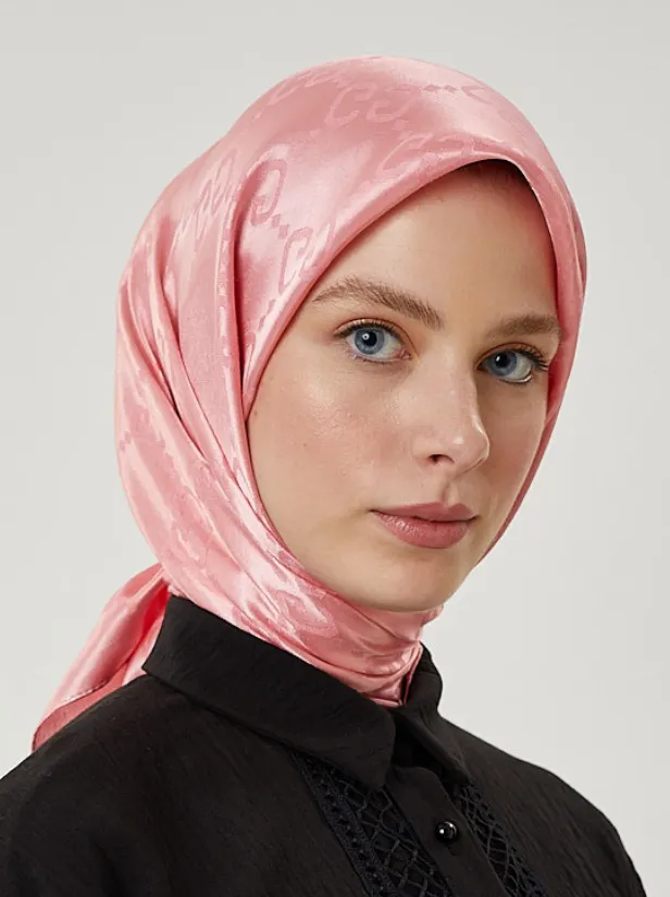 Şeker Pembe G Desen Parlak Jakar Eşarp